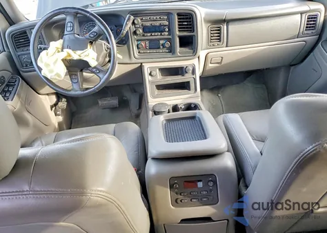 2004 Chevrolet Tahoe K1500 из США, поврежденный, VIN 1GNEK13ZX4J179915